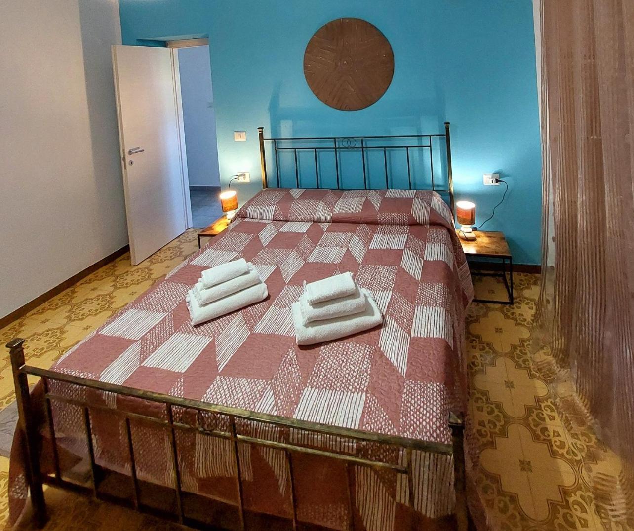 La Pintadera Sarda Apartamento Carbonia Exterior foto